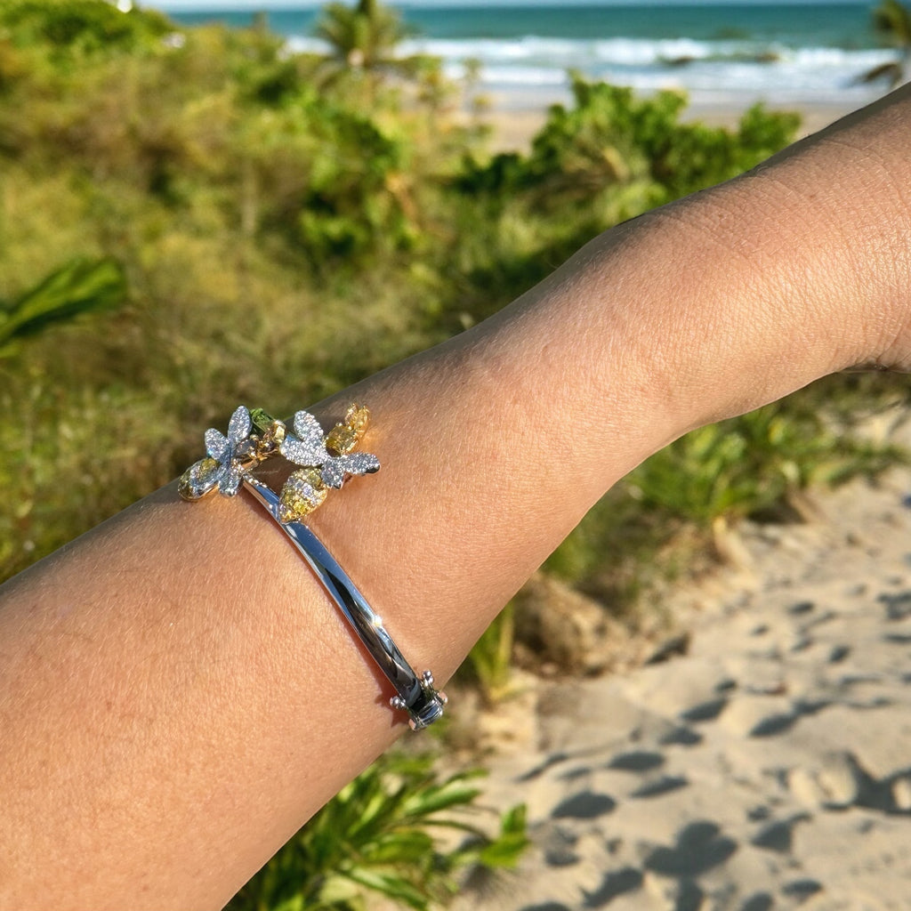 Bee Bangle