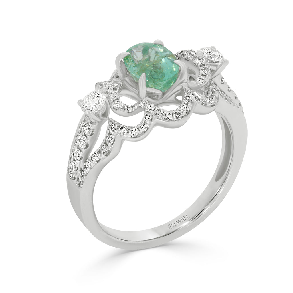 Queen Emerald Ring